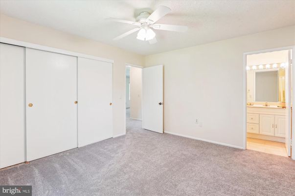 Bathroom, Empty room, Interior