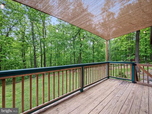 Exterior, Wood Texture Flooring