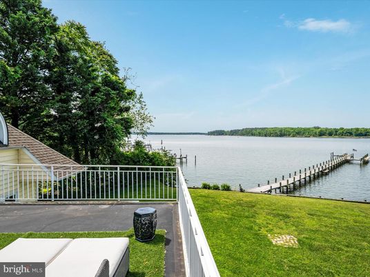 Exterior, Water