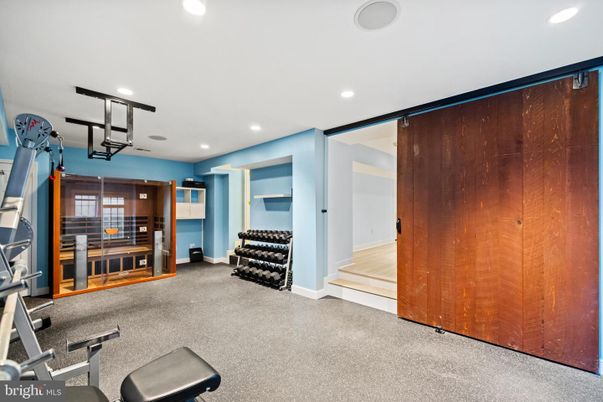 Fitness Equipment, Interior, Recessed Lighting