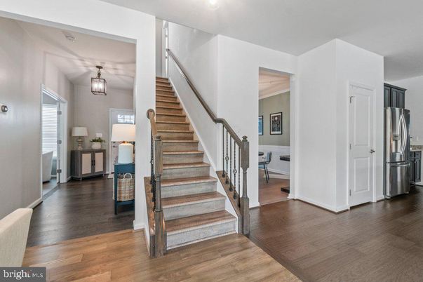Interior, Pendant Lights, Stainless Steel Appliances, Wood Texture Flooring