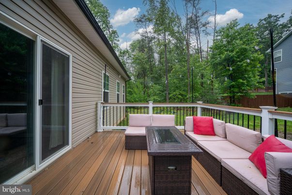 Exterior, Wood Texture Flooring