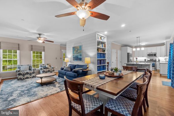Dining room, Interior, Kitchen, Living room, Pendant Lights, Recessed Lighting, Stainless Steel Appliances, Wood Texture Flooring