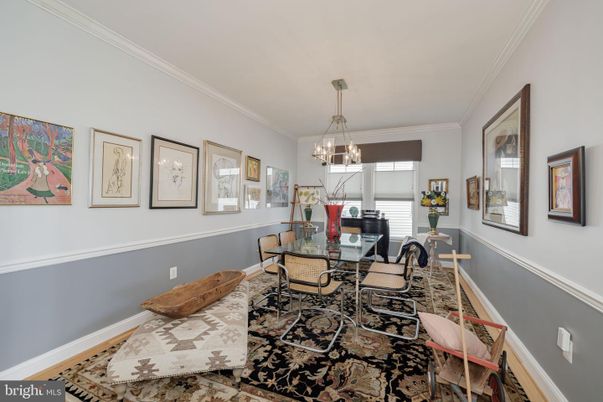 Chandelier, Dining room, Interior, Pendant Lights