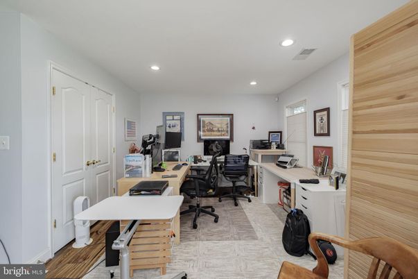 Home Office, Interior, Recessed Lighting, Wood Texture Flooring