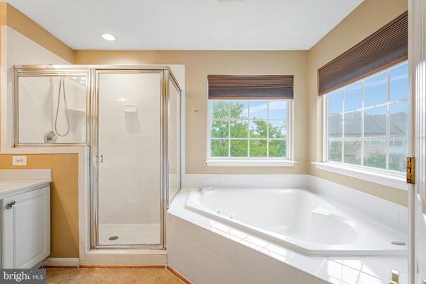 Bathroom, Glass Shower, Interior, Recessed Lighting, Tile Countertops