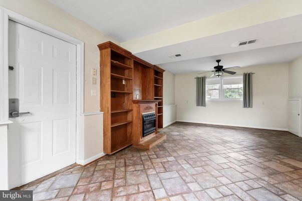 Empty room, Fireplace, Interior