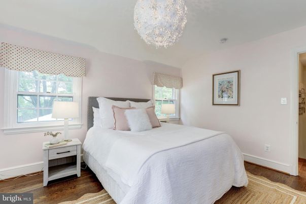 Bedroom, Chandelier, Interior, Wood Texture Flooring