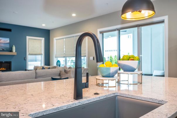 Fireplace, Interior, Living room, Recessed Lighting