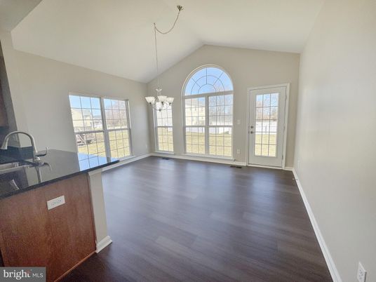 Chandelier, Empty room, Interior, Wood Texture Flooring