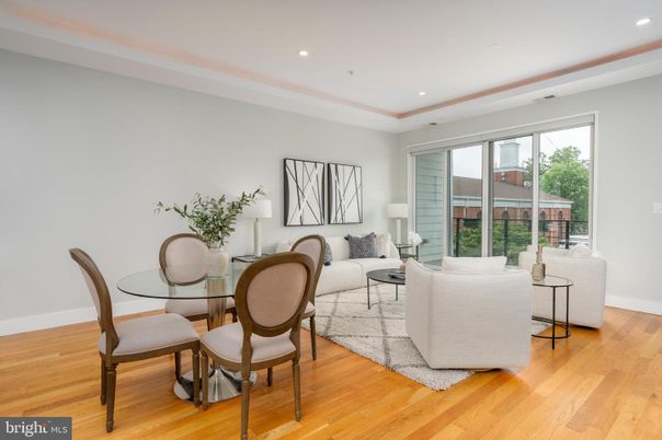 Dining room, Interior, Living room, Recessed Lighting, Wood Texture Flooring