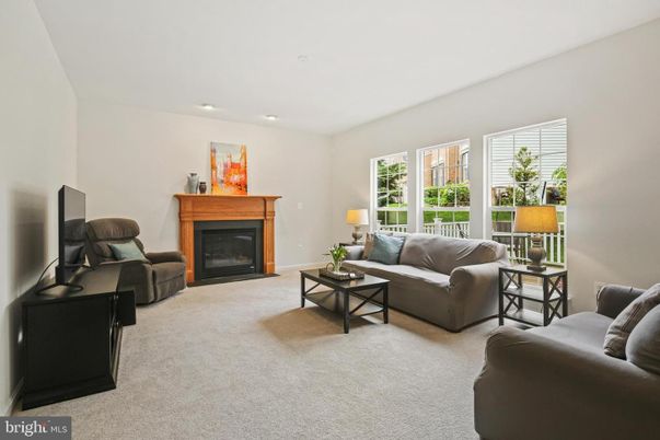 Fireplace, Interior, Living room, Recessed Lighting