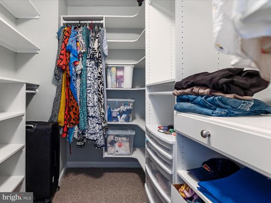 Interior, Walk-in Closets