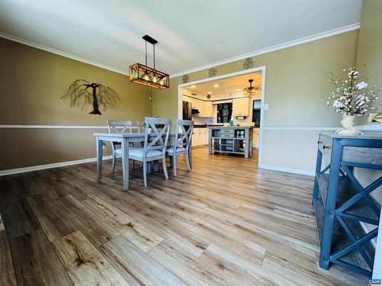 Dining room, Interior, Kitchen, Pendant Lights, Wood Texture Flooring