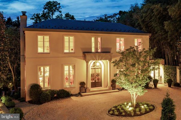 Exterior, Facade, French Provincial