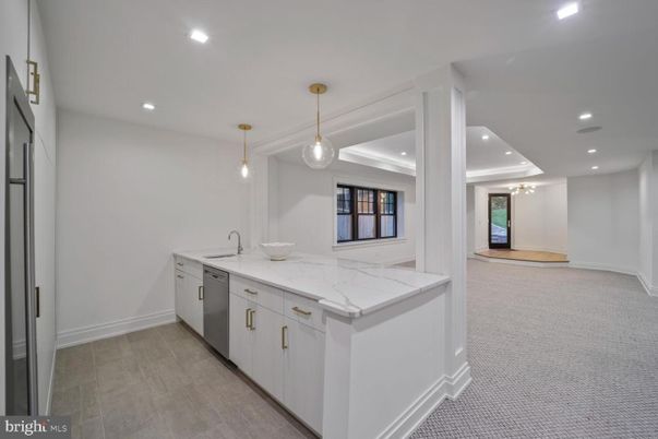 Interior, Kitchen, Pendant Lights, Recessed Lighting