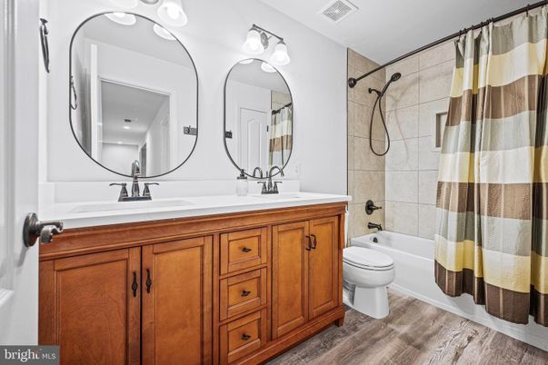 Bathroom, Dual Sink Vanities, Interior, Wood Texture Flooring