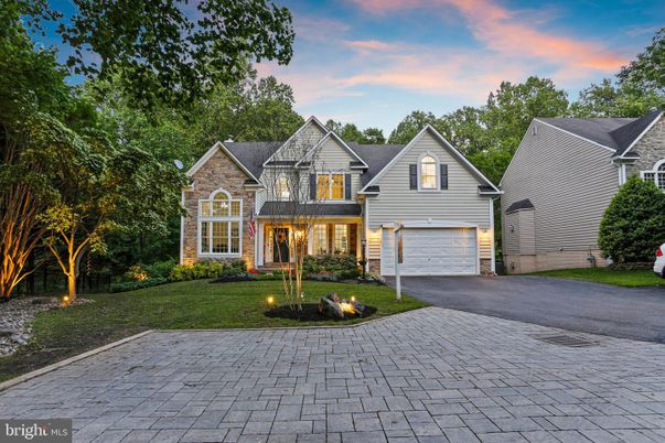 Attached, Exterior, Facade, Brick Traditional