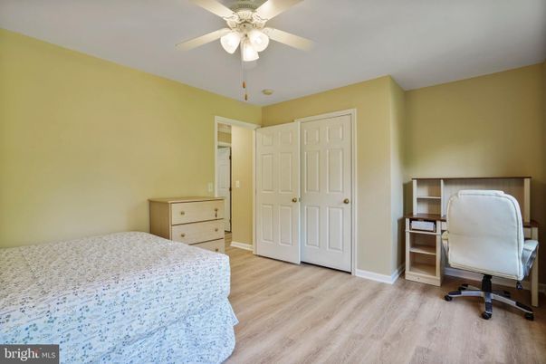 Bedroom, Home Office, Interior, Wood Texture Flooring