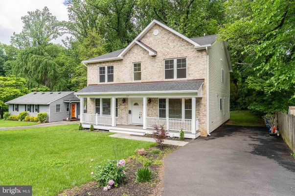 Exterior, Facade, Farmhouse