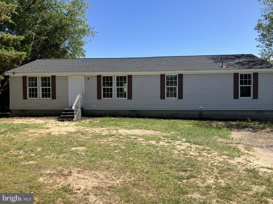Exterior, Facade, Cape Cod