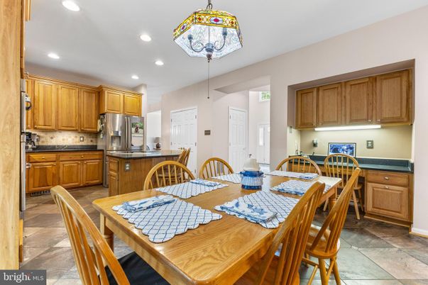 Dining room, Interior, Kitchen, Recessed Lighting, Stainless Steel Appliances