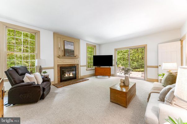 Fireplace, Interior, Living room