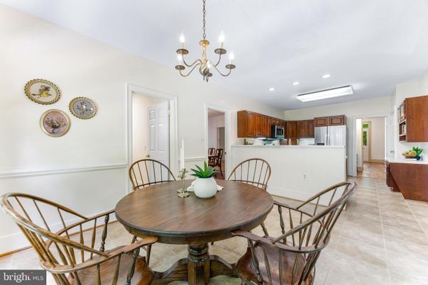 Chandelier, Dining room, Interior, Kitchen, Recessed Lighting