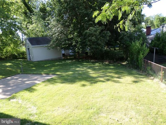 Backyard, Detached Garage, Exterior