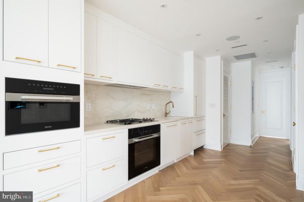 Interior, Kitchen, Marble Walls, Recessed Lighting, Wood Texture Flooring