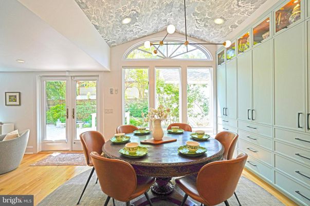 Dining room, Interior, Pendant Lights, Recessed Lighting, Wood Texture Flooring
