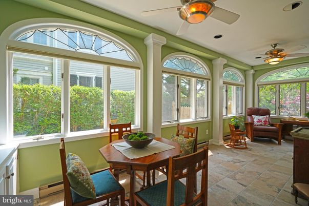 Dining room, Interior, Recessed Lighting, Sun Room