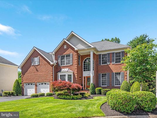 Attached, Exterior, Facade, Brick Facade, Brick Traditional