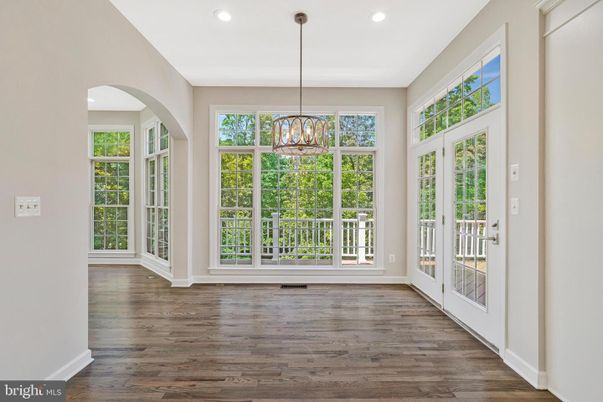 Empty room, Interior, Pendant Lights, Recessed Lighting, Wood Texture Flooring