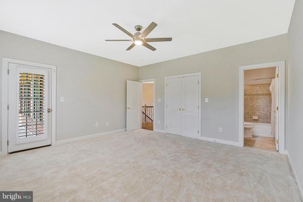 Bathroom, Empty room, Interior