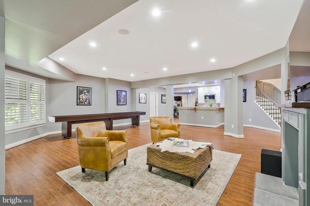 Billiard Table, Game Room, Interior, Living room, Recessed Lighting, Wood Texture Flooring