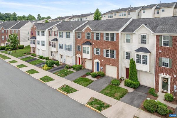Attached, Exterior, Facade, Brick Facade, Rowhouse