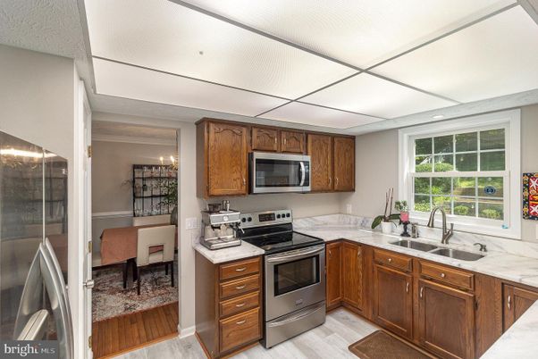 Interior, Kitchen, Stainless Steel Appliances, Wood Texture Flooring