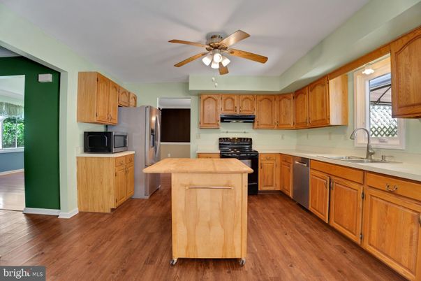 Interior, Kitchen, Wood Texture Flooring