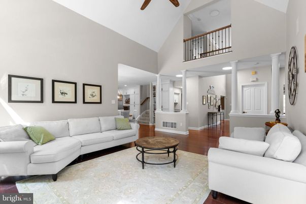 Interior, Kitchen, Living room, Recessed Lighting, Wood Texture Flooring