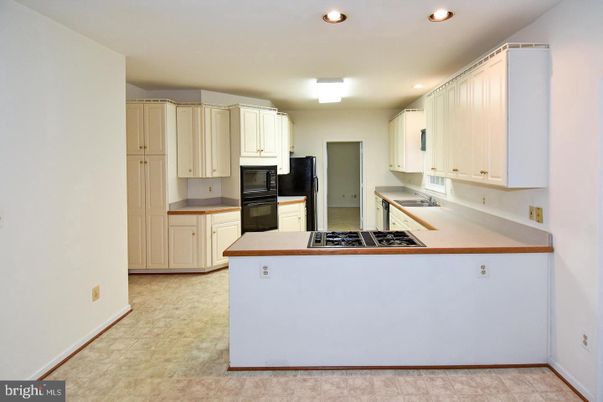 Interior, Kitchen, Recessed Lighting