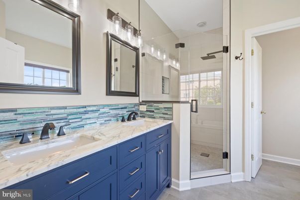 Bathroom, Dual Sink Vanities, Glass Shower, Interior