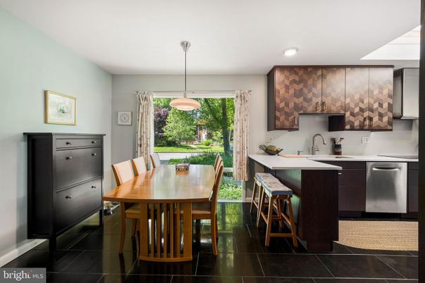 Dining room, Interior, Kitchen, Pendant Lights, Recessed Lighting