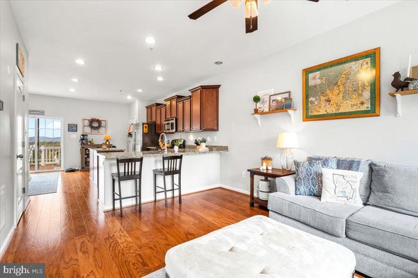 Interior, Kitchen, Living room, Recessed Lighting, Wood Texture Flooring