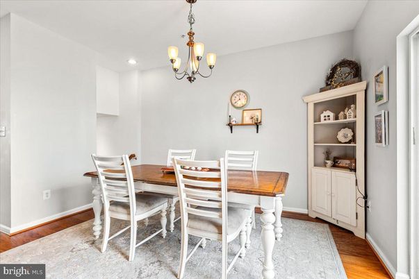 Chandelier, Dining room, Interior, Recessed Lighting, Wood Texture Flooring