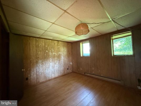 Empty room, Interior, Wood Texture Flooring, Wooden Walls