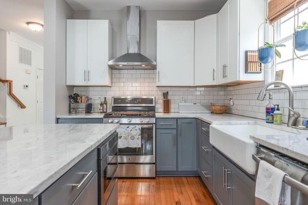 Interior, Kitchen, Stainless Steel Appliances, Wood Texture Flooring