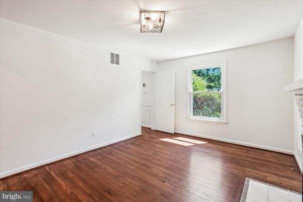 Empty room, Fireplace, Interior, Wood Texture Flooring