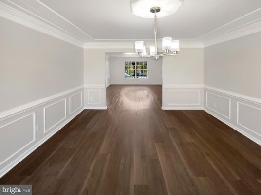 Chandelier, Empty room, Interior, Wood Texture Flooring