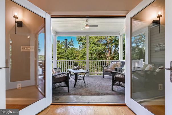 Interior, Sun Room, Wood Texture Flooring
